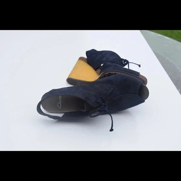 Clarks suede wedges - Picture 6 of 7
